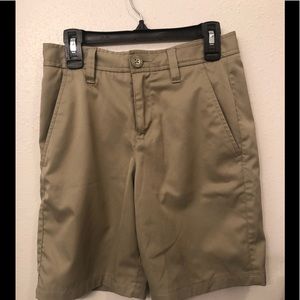 Under Armor shorts 🩳